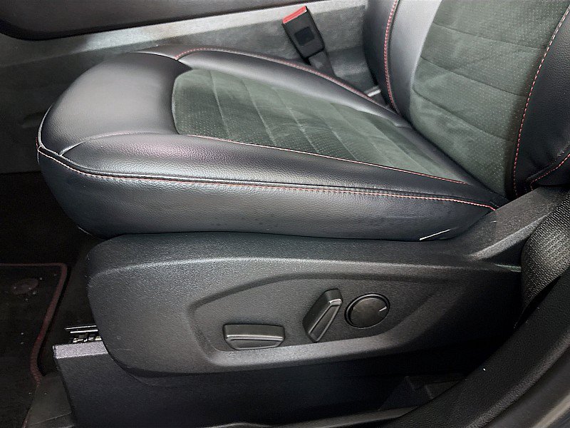 Used 2024 Ford Edge ST-Line AWD/4WD image 20