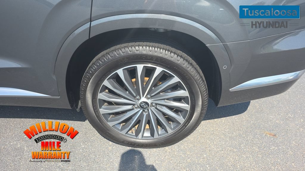 Used 2023 Hyundai Palisade Calligraphy AWD/4WD image 11