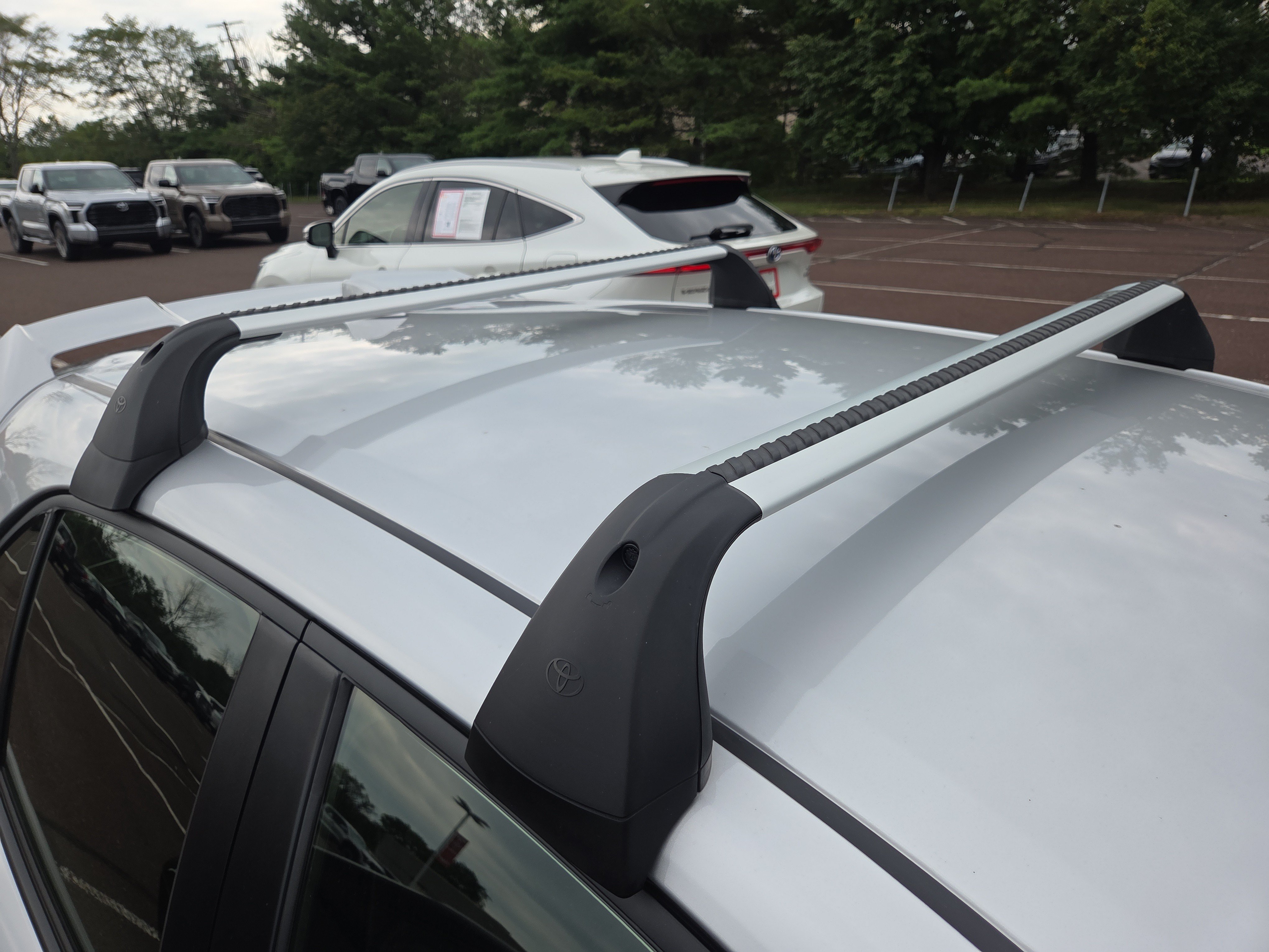 Certified 2025 Toyota Corolla SE FWD image 28