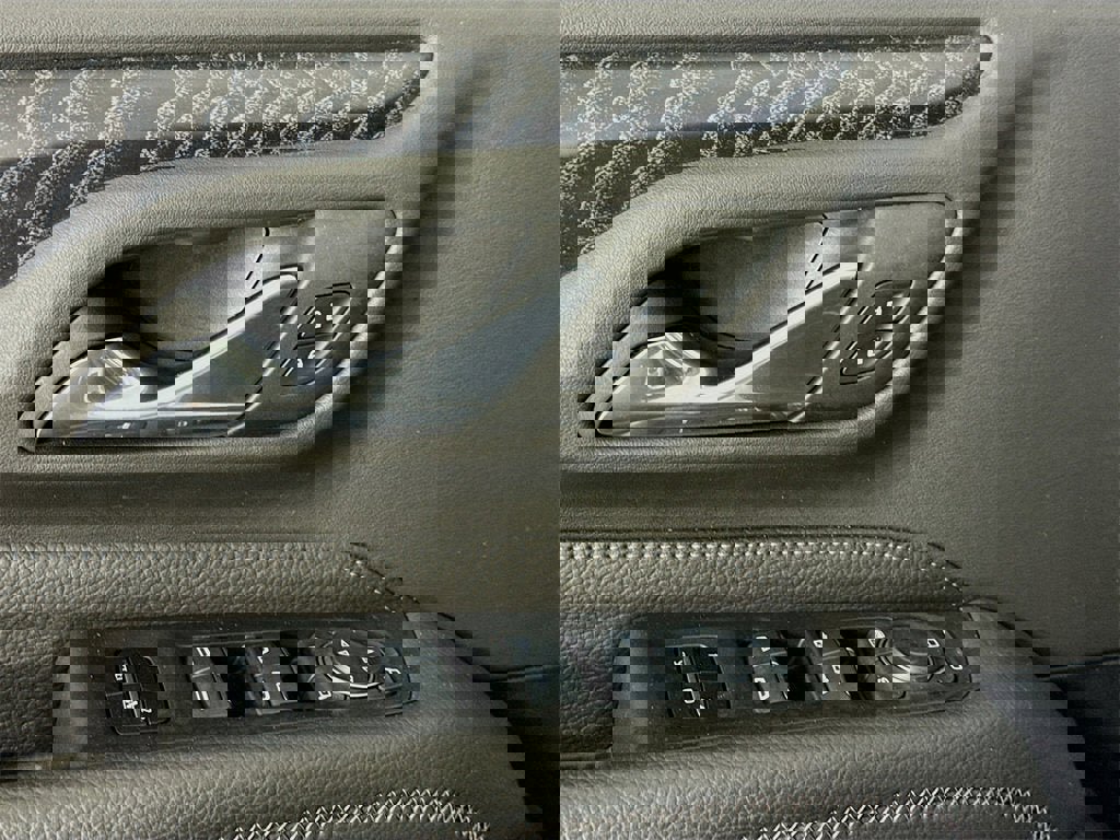 Certified 2024 GMC Yukon Denali image 13