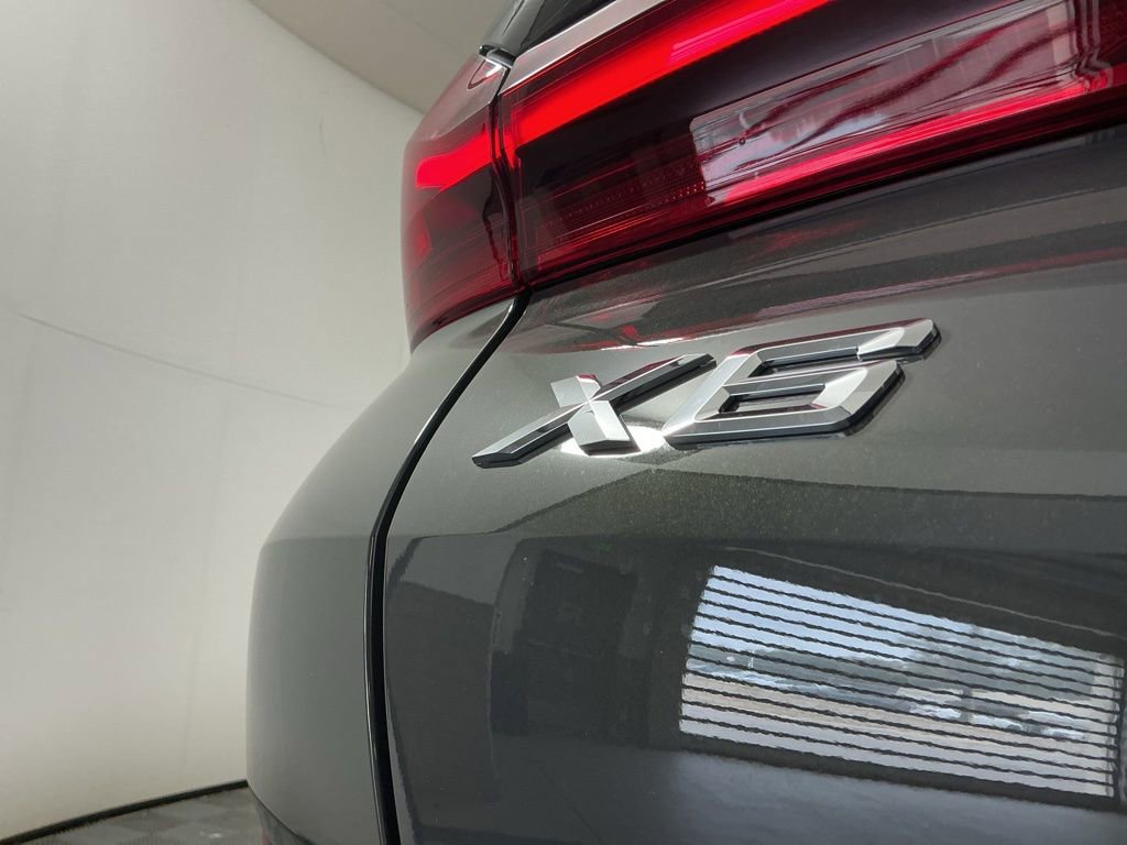 New 2026 BMW X6 xDrive40i AWD/4WD image 33