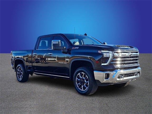 Used 2024 Chevrolet Silverado 2500 LTZ w/ LTZ Plus Package image 3