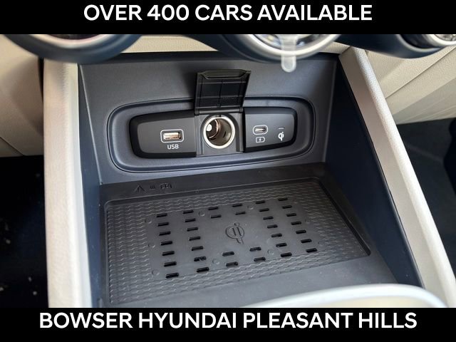New 2026 Hyundai Venue SEL image 10