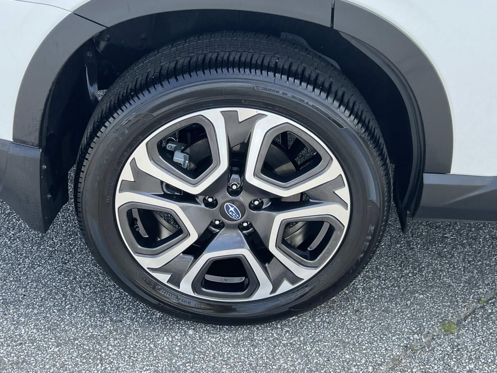 Certified 2025 Subaru Ascent Limited w/ Popular Package #2 image 17