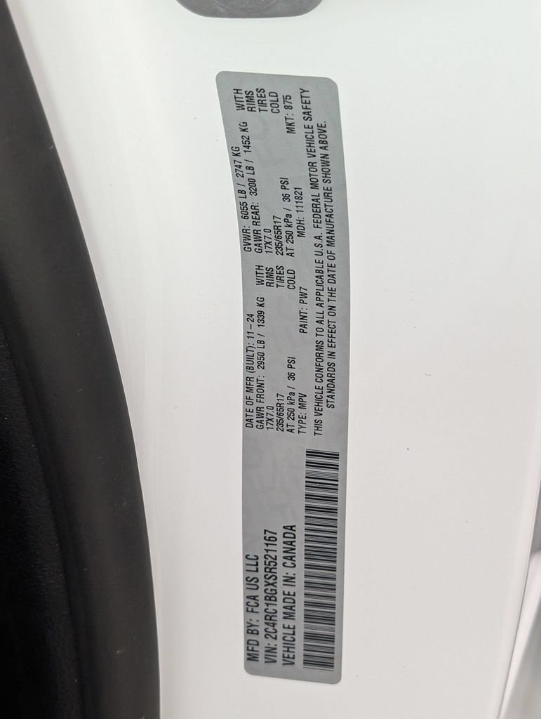 Used 2025 Chrysler Pacifica Select FWD image 36