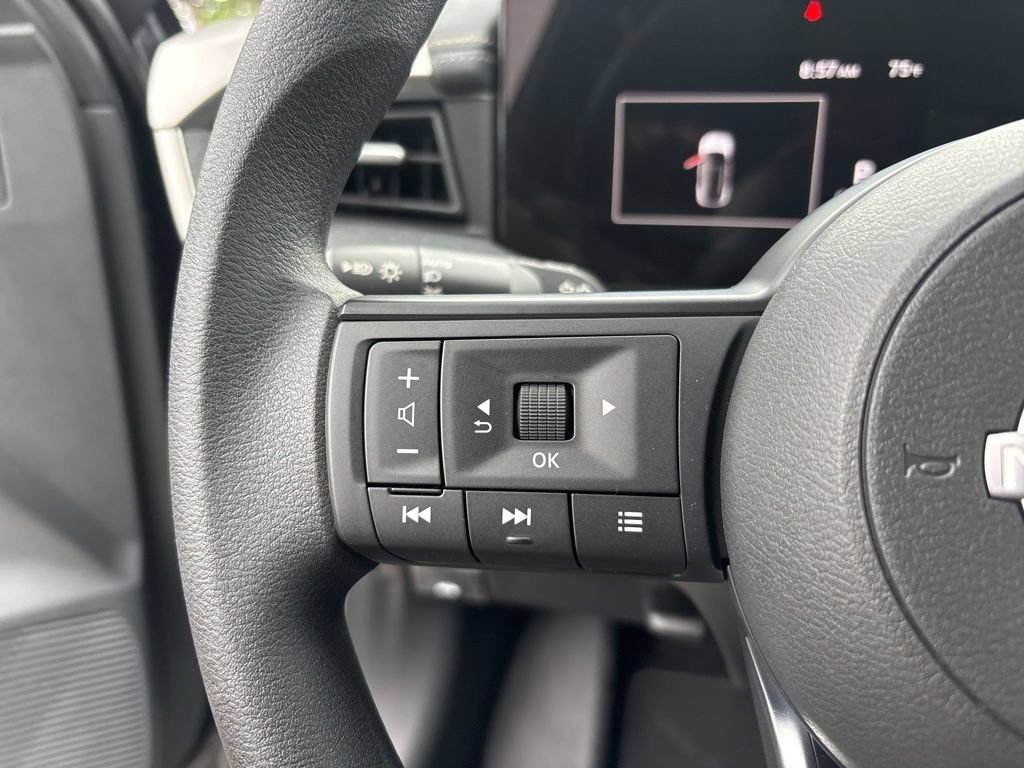 Used 2026 Nissan Kicks SV w/ SV Premium Package AWD/4WD image 23