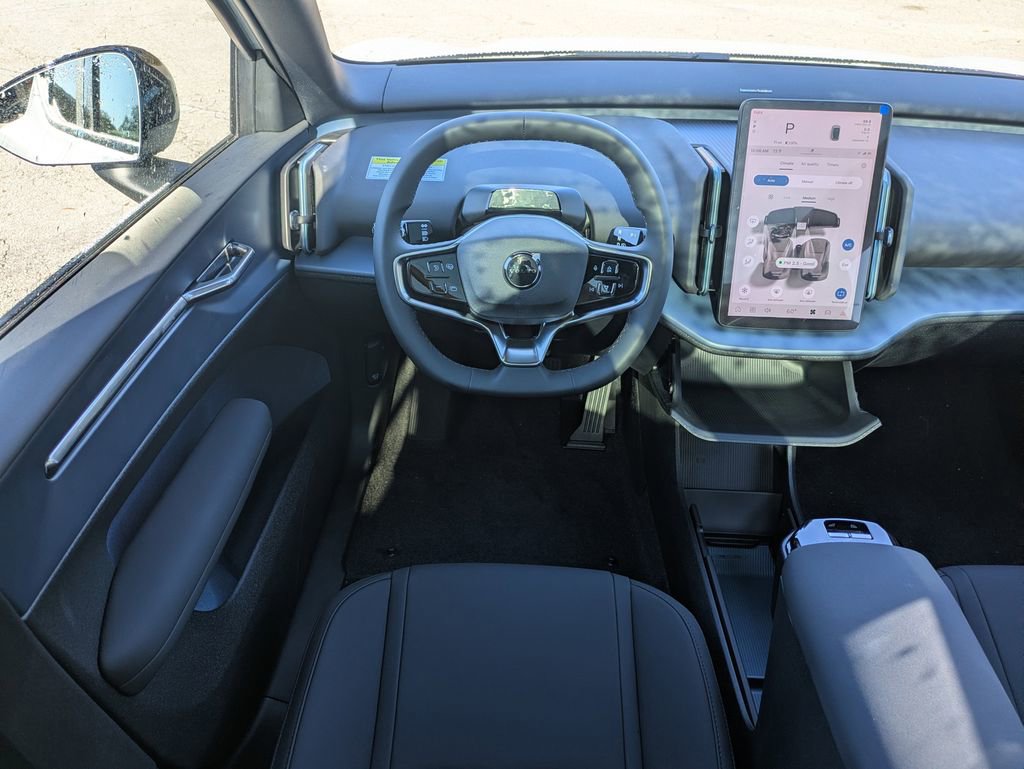New 2026 Volvo EX30 Plus w/ Protection Package Premier image 19