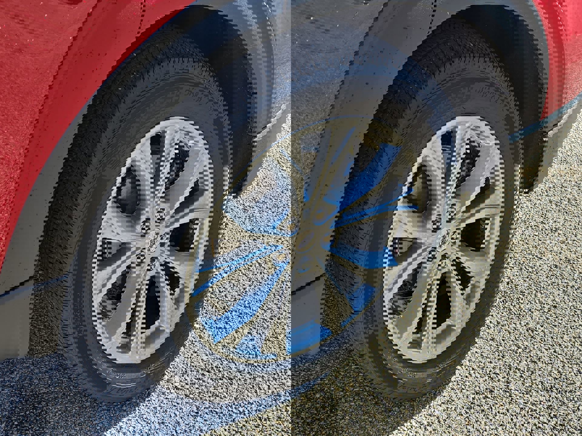 Used 2023 Ford Explorer XLT w/ Equipment Group 202A image 11