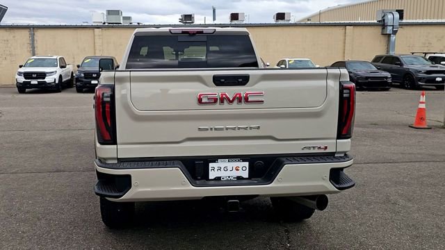 New 2026 GMC Sierra 3500 AT4 w/ AT4 Premium Plus Package AWD/4WD image 7