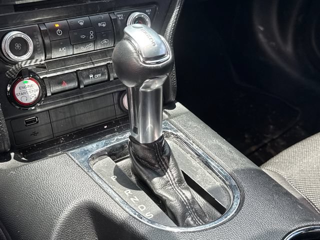Used 2016 Ford Mustang Coupe RWD image 14