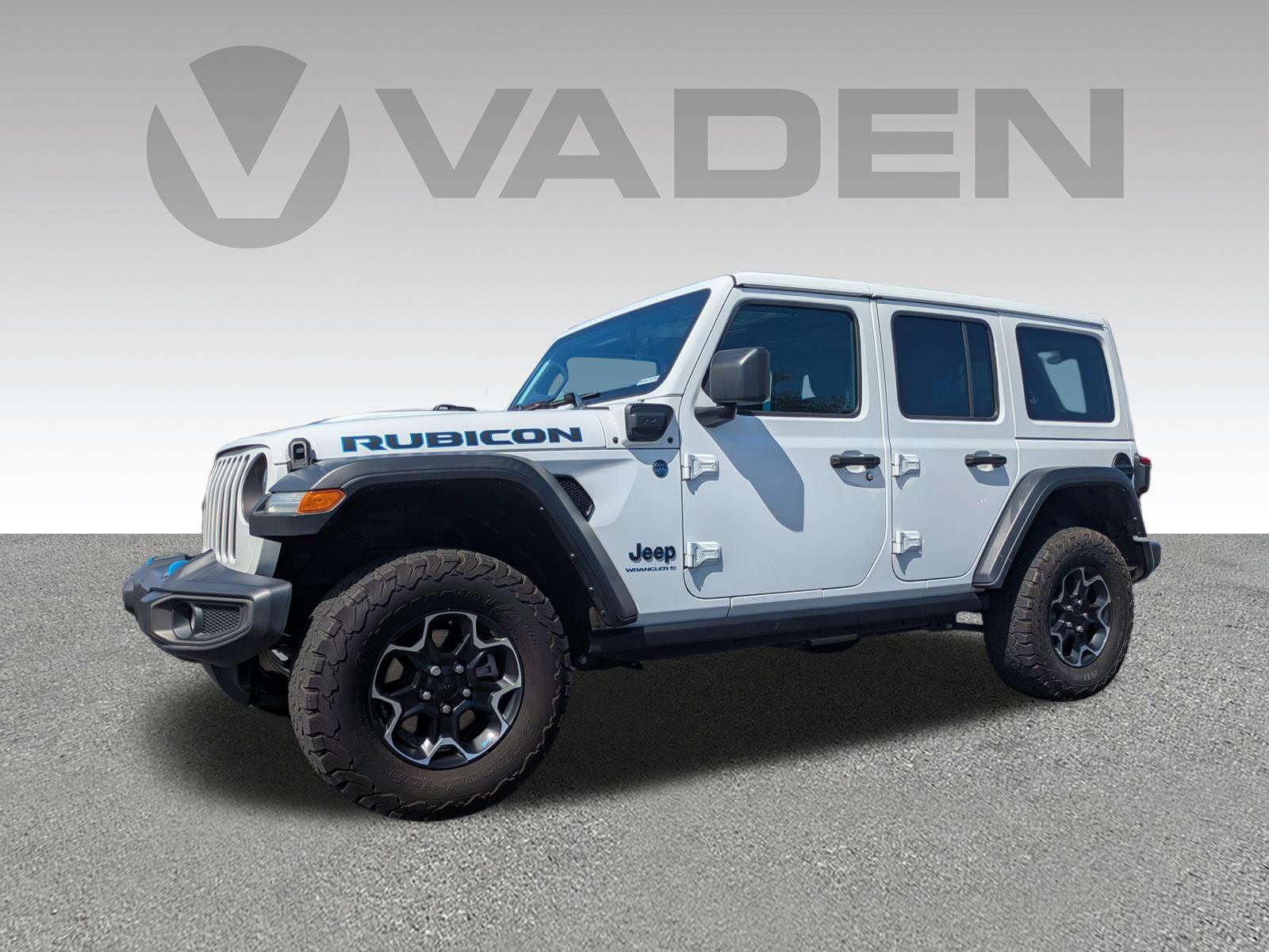 Used 2023 Jeep Wrangler Unlimited Rubicon 4xe w/ Cold Weather Group image 2