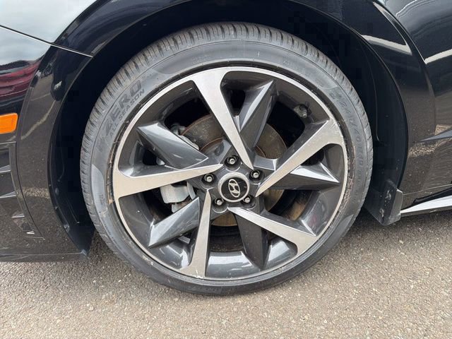 Used 2023 Hyundai Sonata SEL Plus FWD image 5