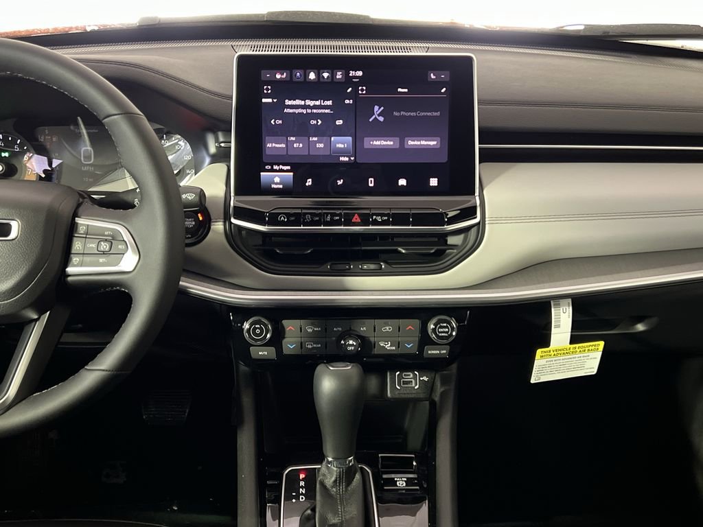 New 2026 Jeep Compass Limited image 27