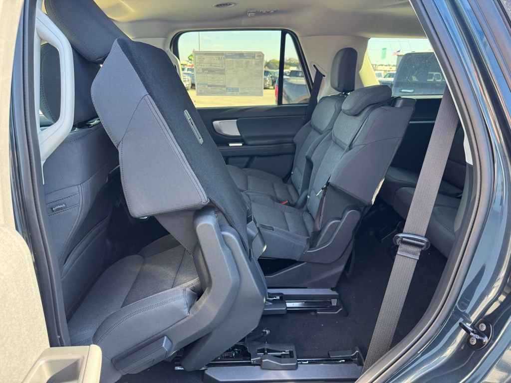 New 2025 Ford Expedition Active image 15