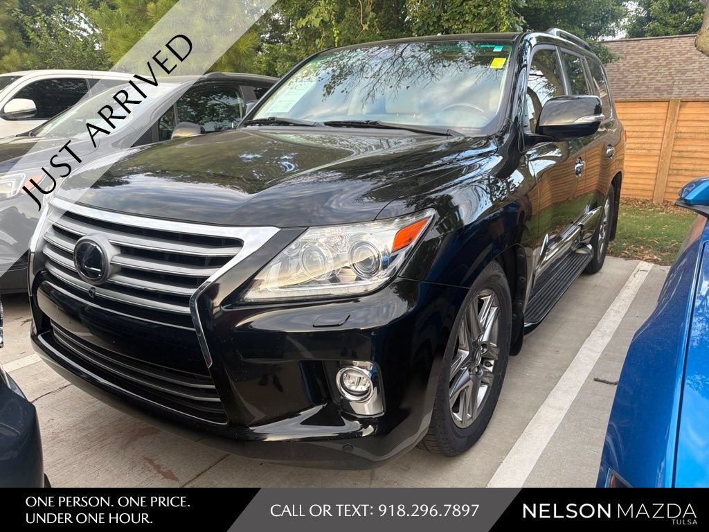 Used 2014 Lexus LX 570 4WD image 1