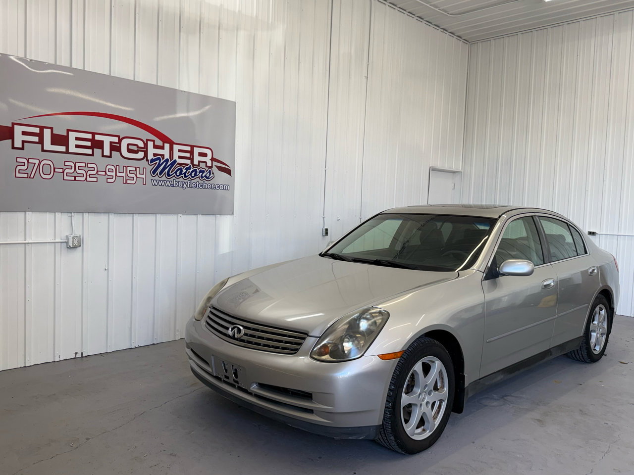 Used 2004 INFINITI G35 x Sedan image 2