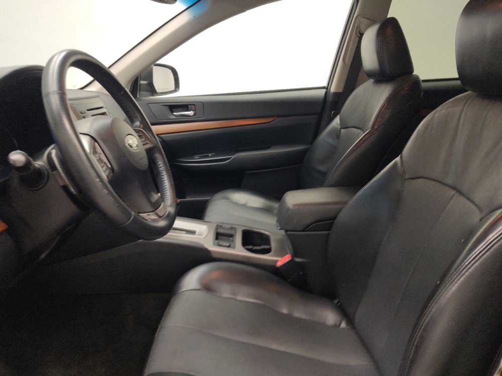 Used 2014 Subaru Outback 2.5i Limited w/ Moonroof Package AWD/4WD image 17