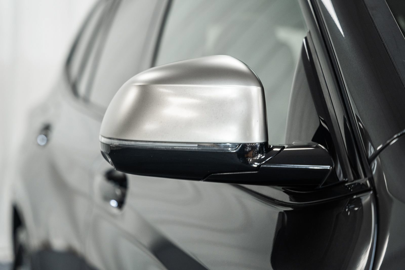 Used 2018 BMW X3 M40i image 19