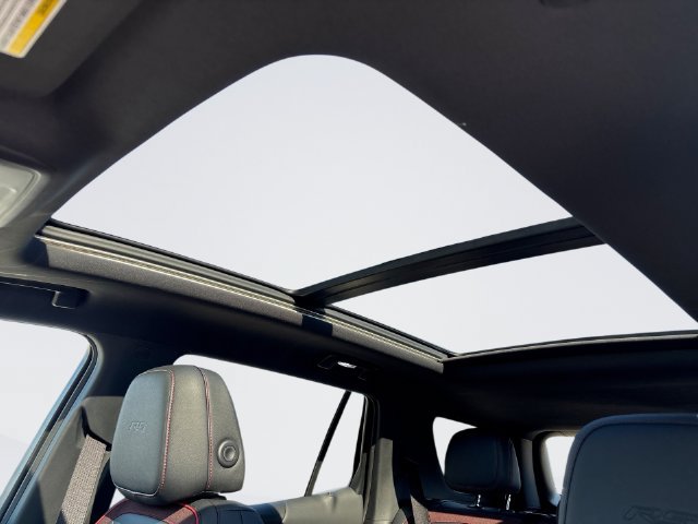 New 2027 Chevrolet Equinox RS w/ Convenience Package III FWD image 22