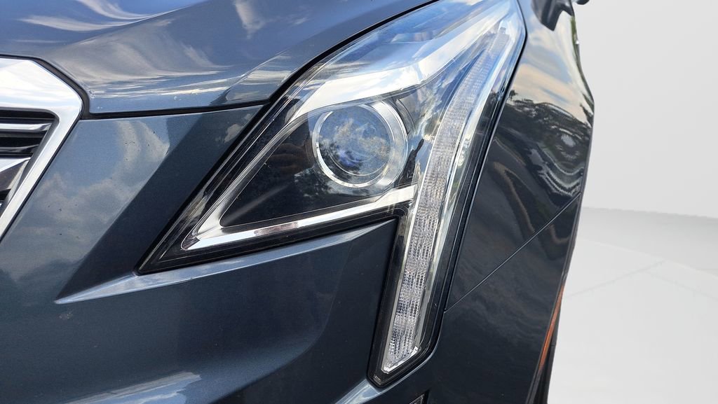 Used 2019 Cadillac XT5 Luxury image 9