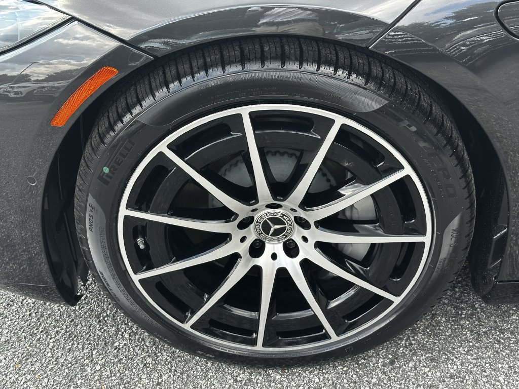 Certified 2023 Mercedes-Benz EQS 580 4MATIC Sedan image 13