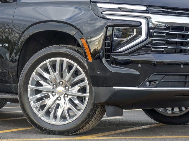 New 2026 Chevrolet Suburban Premier AWD/4WD image 4