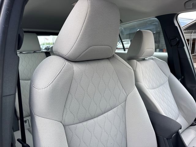 Used 2024 Toyota Corolla Cross L AWD/4WD image 24