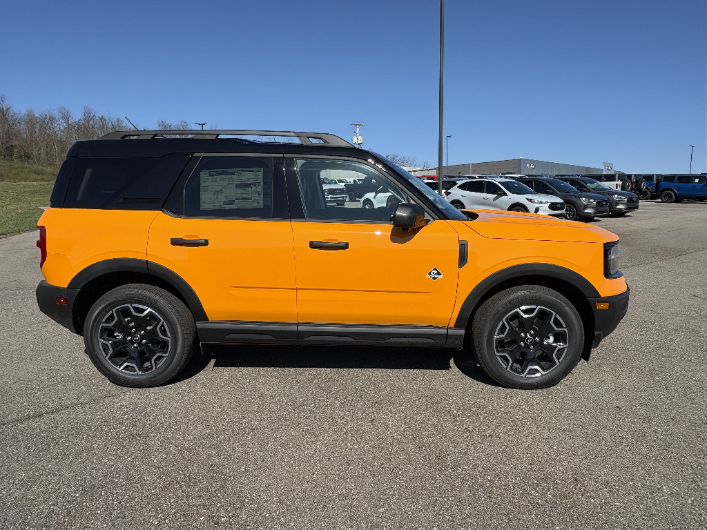New 2026 Ford Bronco Sport Outer Banks w/ Outer Banks Tech Package+ AWD/4WD image 6