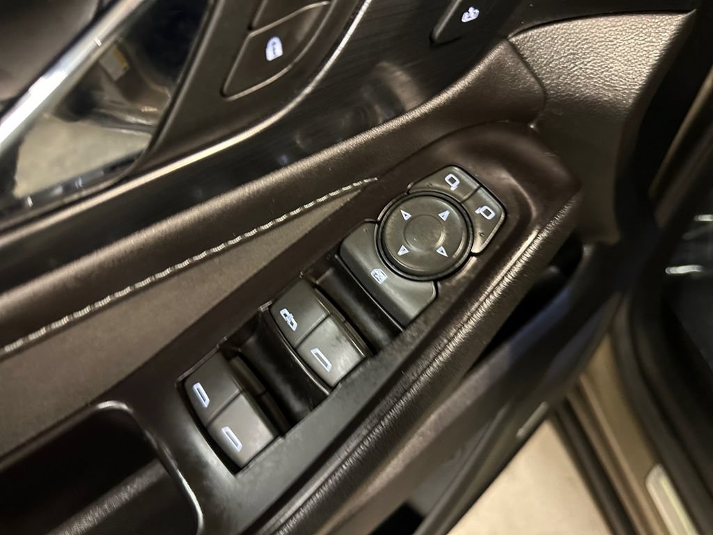 Certified 2020 Chevrolet Traverse High Country w/ LPO, Floor Liner Package AWD/4WD image 35