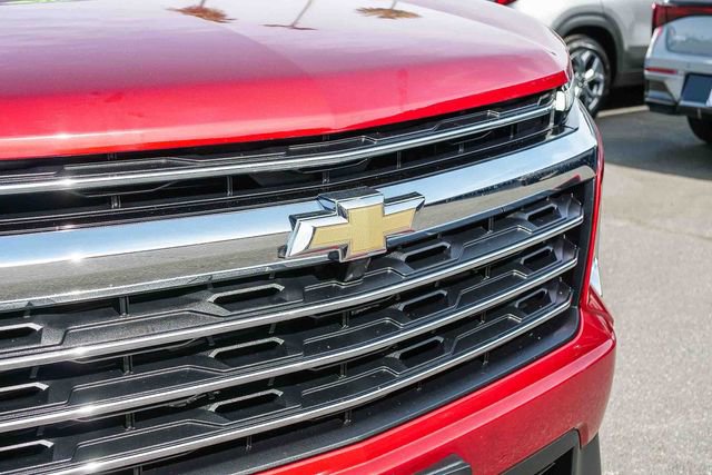 Used 2025 Chevrolet Traverse LT image 12