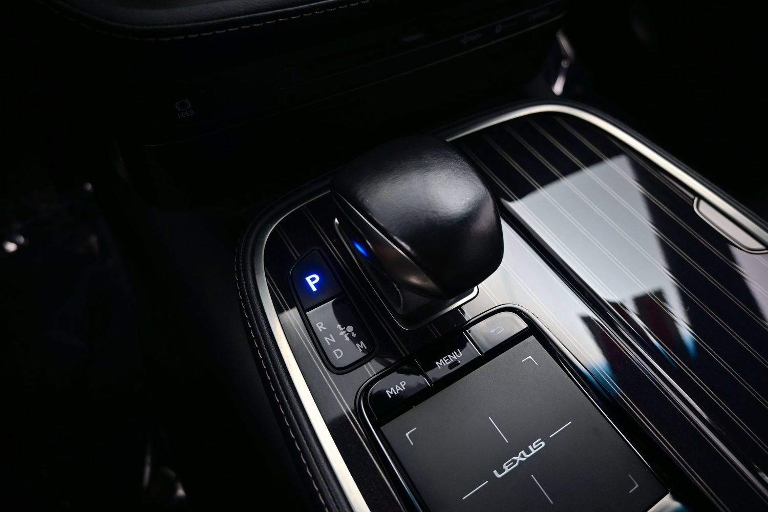 Used 2019 Lexus LS 500 AWD w/ Accessory Package (Z2) image 22