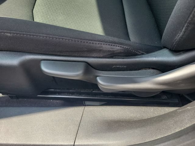 Used 2017 Chevrolet Malibu LS FWD image 35