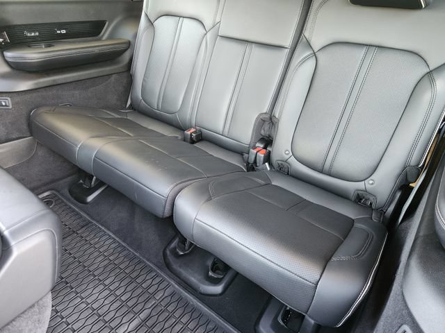 Certified 2024 Jeep Grand Wagoneer L Series II w/ Quick Order Packagew 28T AWD/4WD image 33