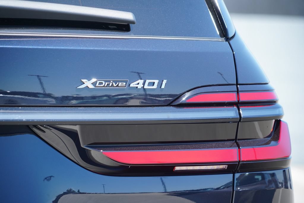 New 2027 BMW X7 xDrive40i AWD/4WD image 8