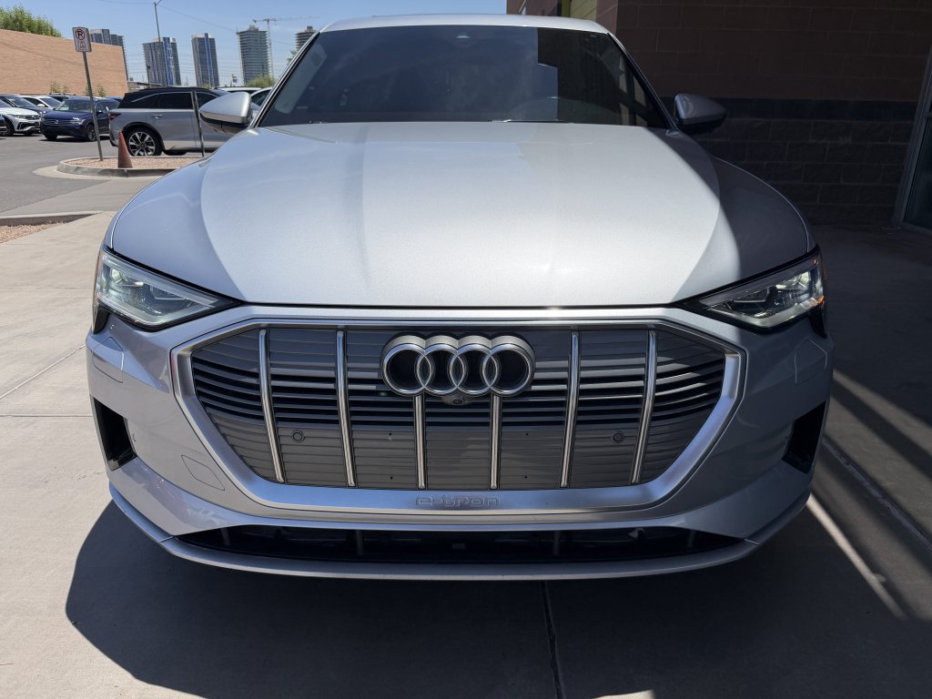 Used 2020 Audi e-tron Premium Plus AWD/4WD image 10