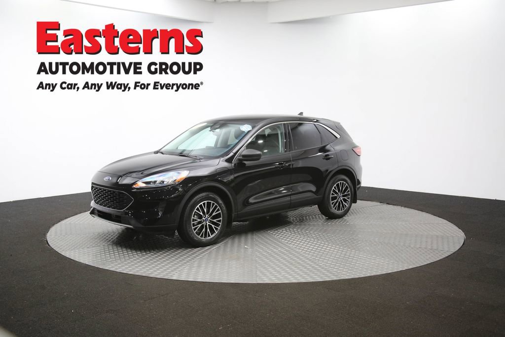 Used 2022 Ford Escape SE image 55