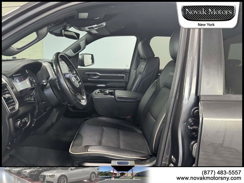 Used 2023 RAM 1500 Laramie AWD/4WD image 10