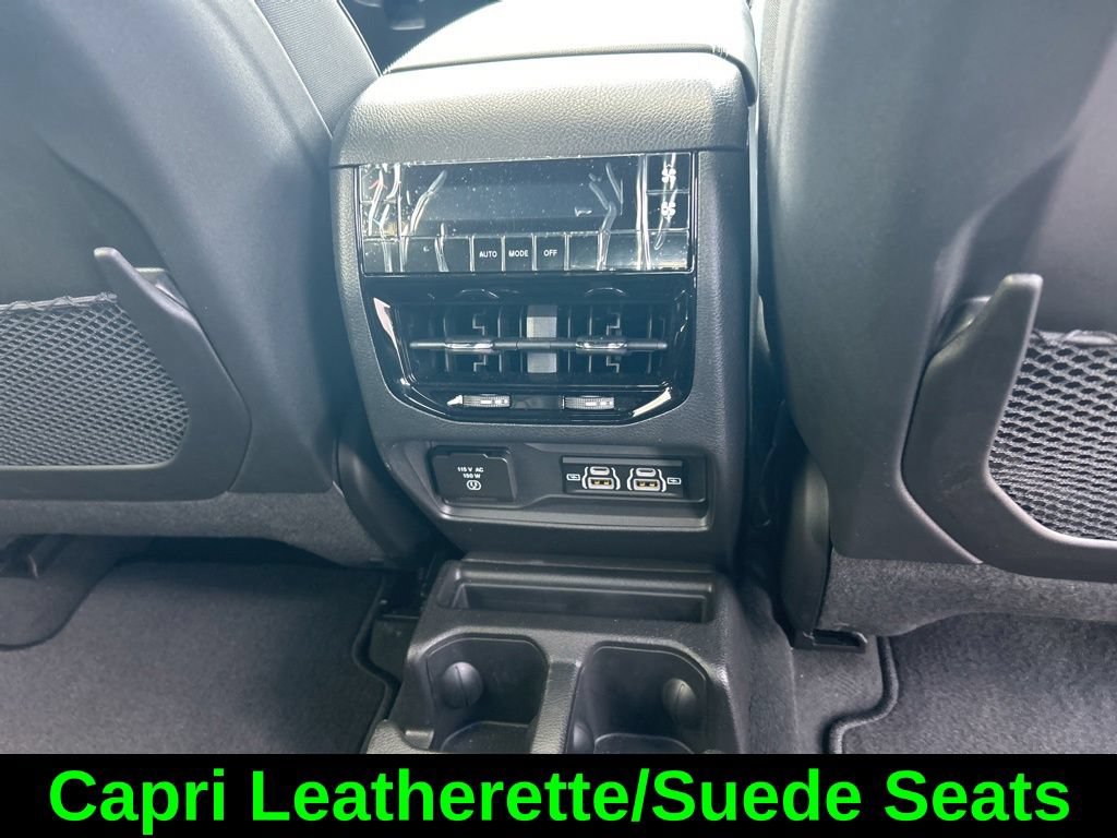 Used 2025 Jeep Grand Cherokee L Altitude RWD image 31
