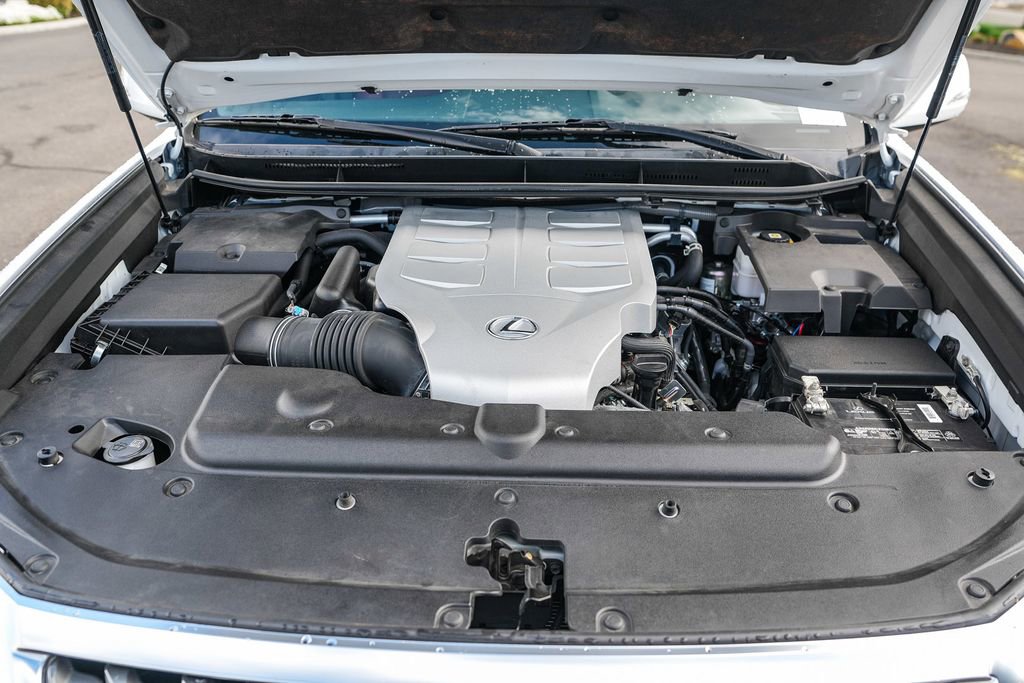 Used 2022 Lexus GX 460 Premium w/ Premium Package image 30