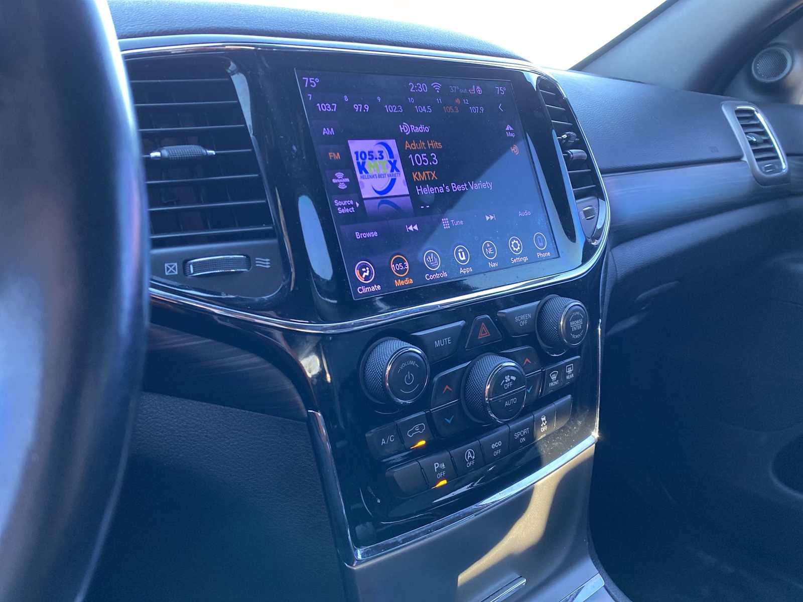 Certified 2020 Jeep Grand Cherokee Laredo w/ Quick Order Package 2BN North image 18