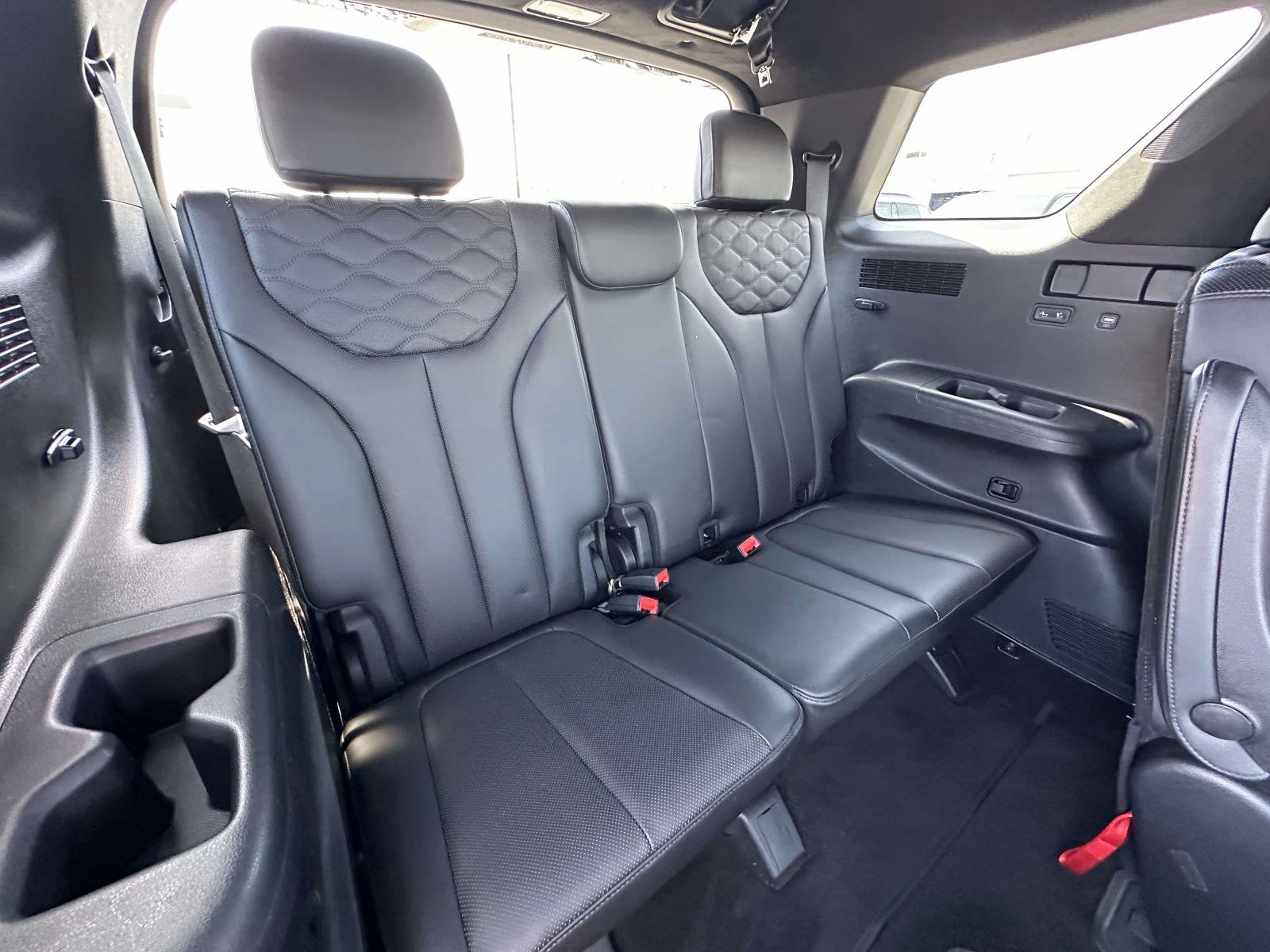 Used 2020 Hyundai Palisade Limited image 26