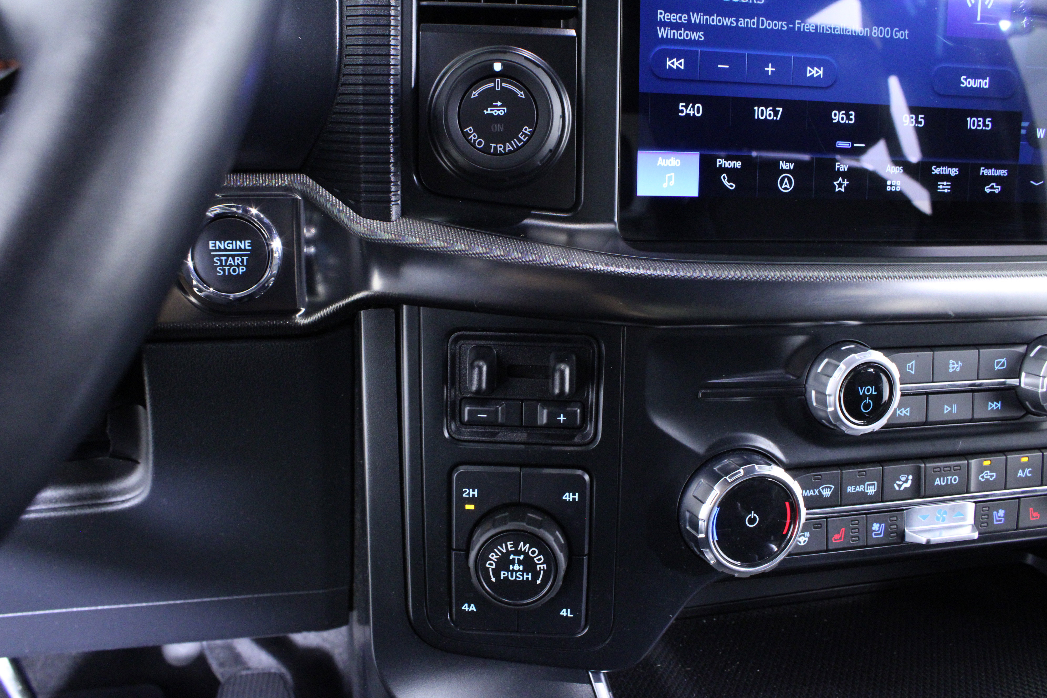 Used 2024 Ford F150 Raptor AWD/4WD image 31