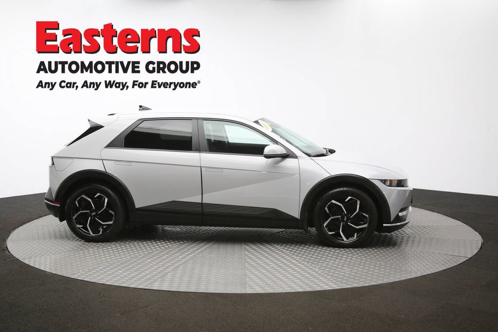 Used 2023 Hyundai Ioniq 5 SE image 42