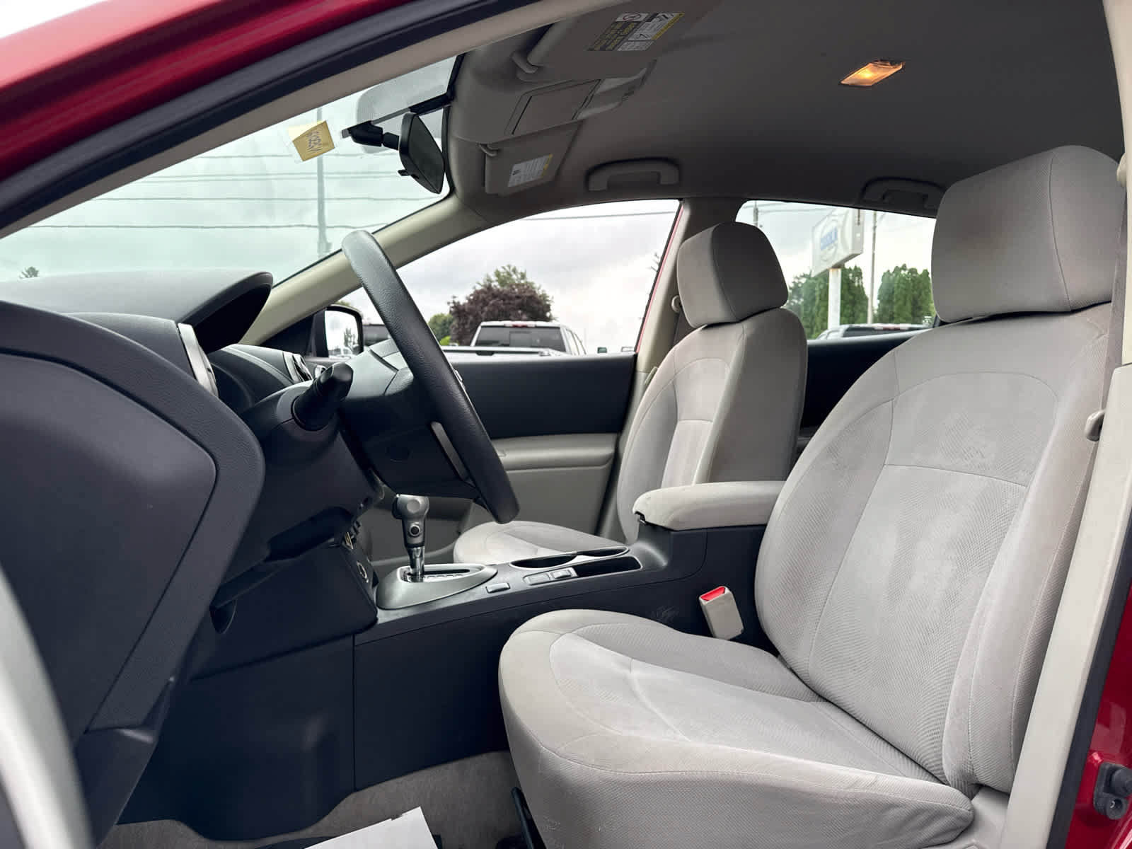 Used 2015 Nissan Rogue S w/ Convenience Package AWD/4WD image 11