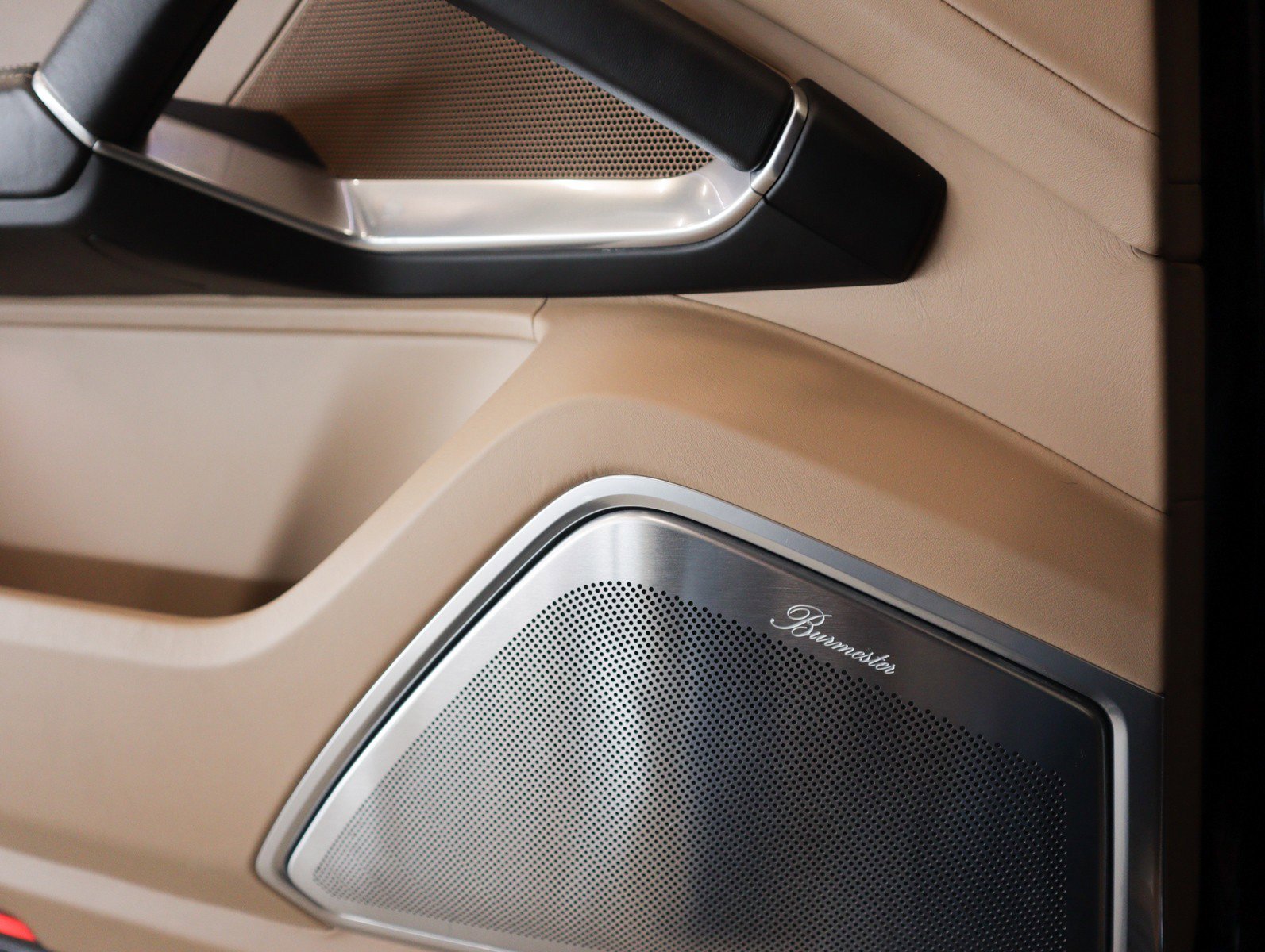 Certified 2022 Porsche Cayenne Turbo image 24