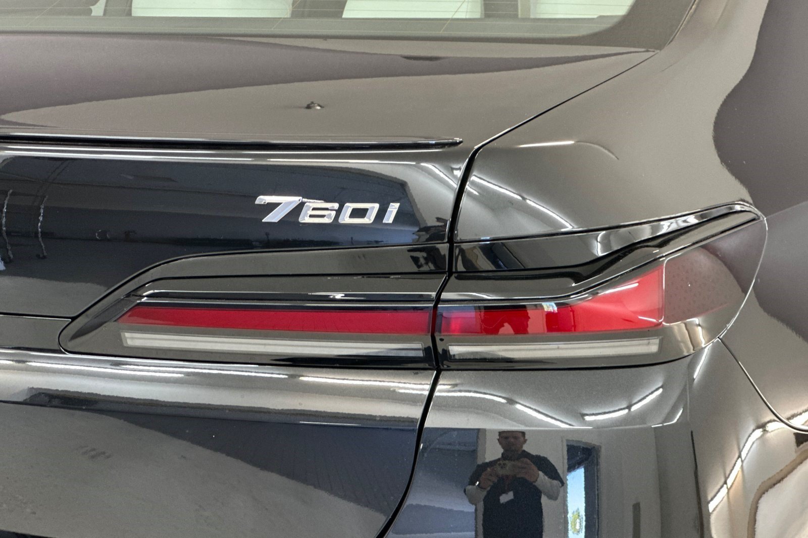 New 2026 BMW 760i xDrive w/ Executive Package AWD/4WD image 13