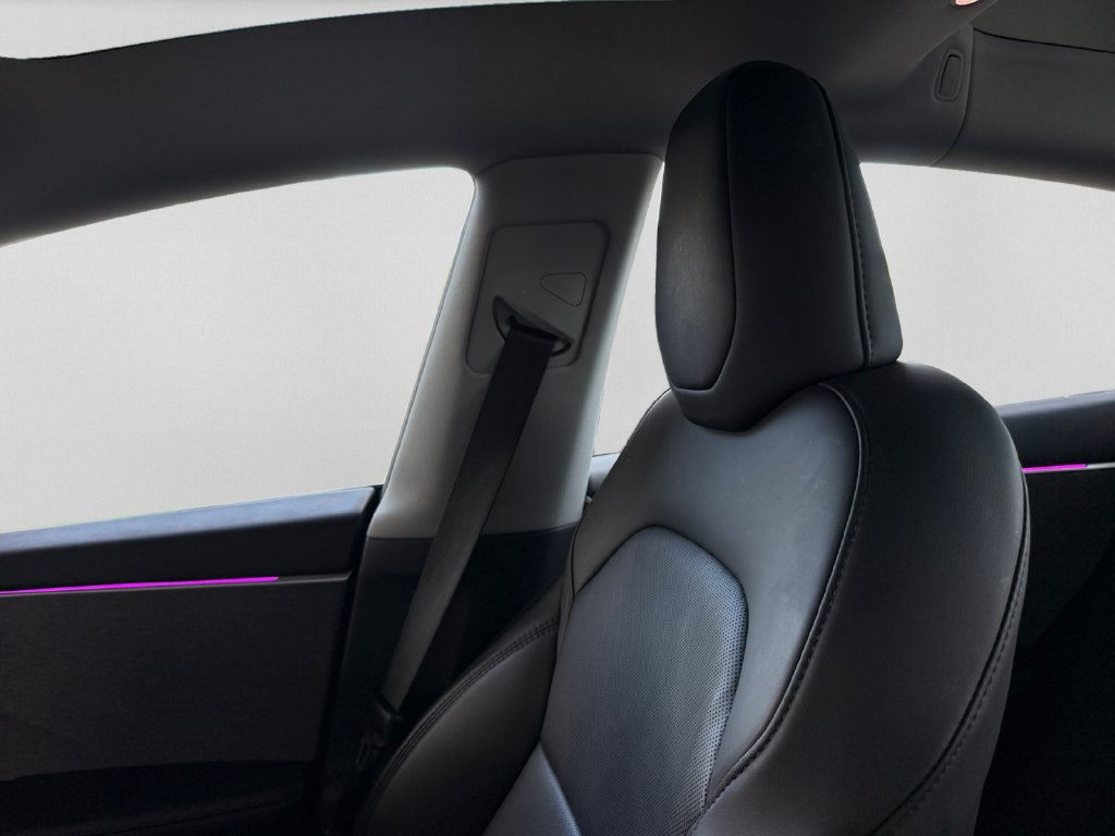 Used 2025 Tesla Model 3 Long Range RWD image 29