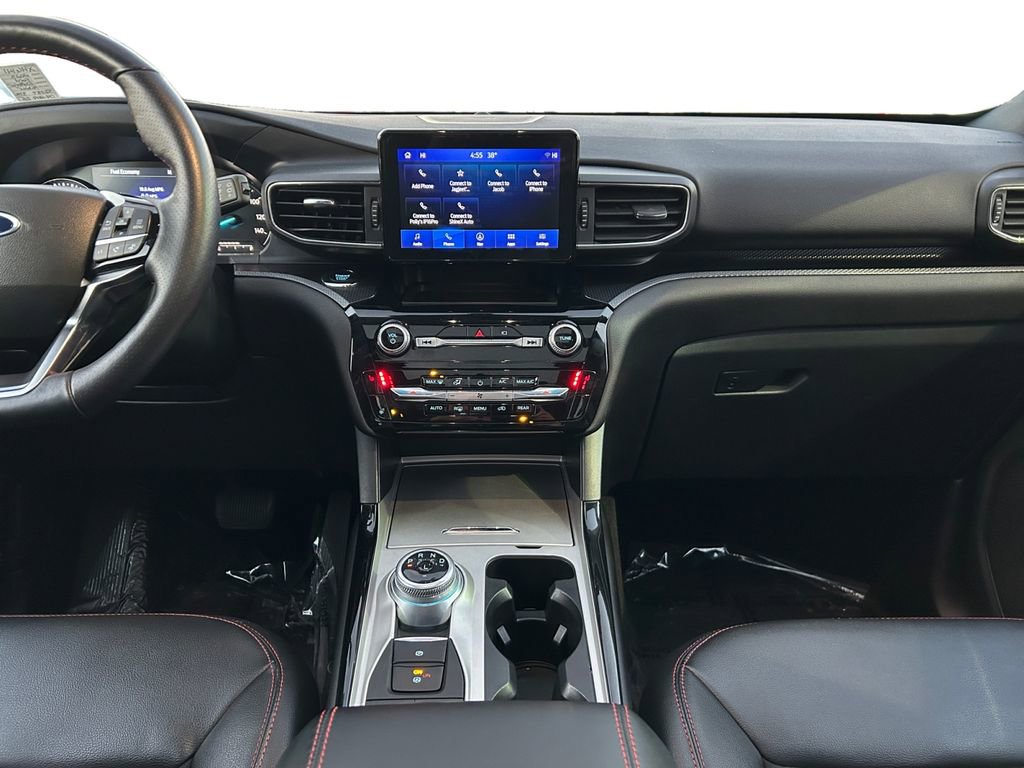 Used 2023 Ford Explorer ST-Line image 12