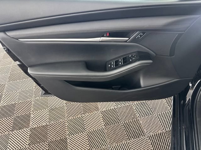 Certified 2025 MAZDA MAZDA3 s Sport FWD image 18