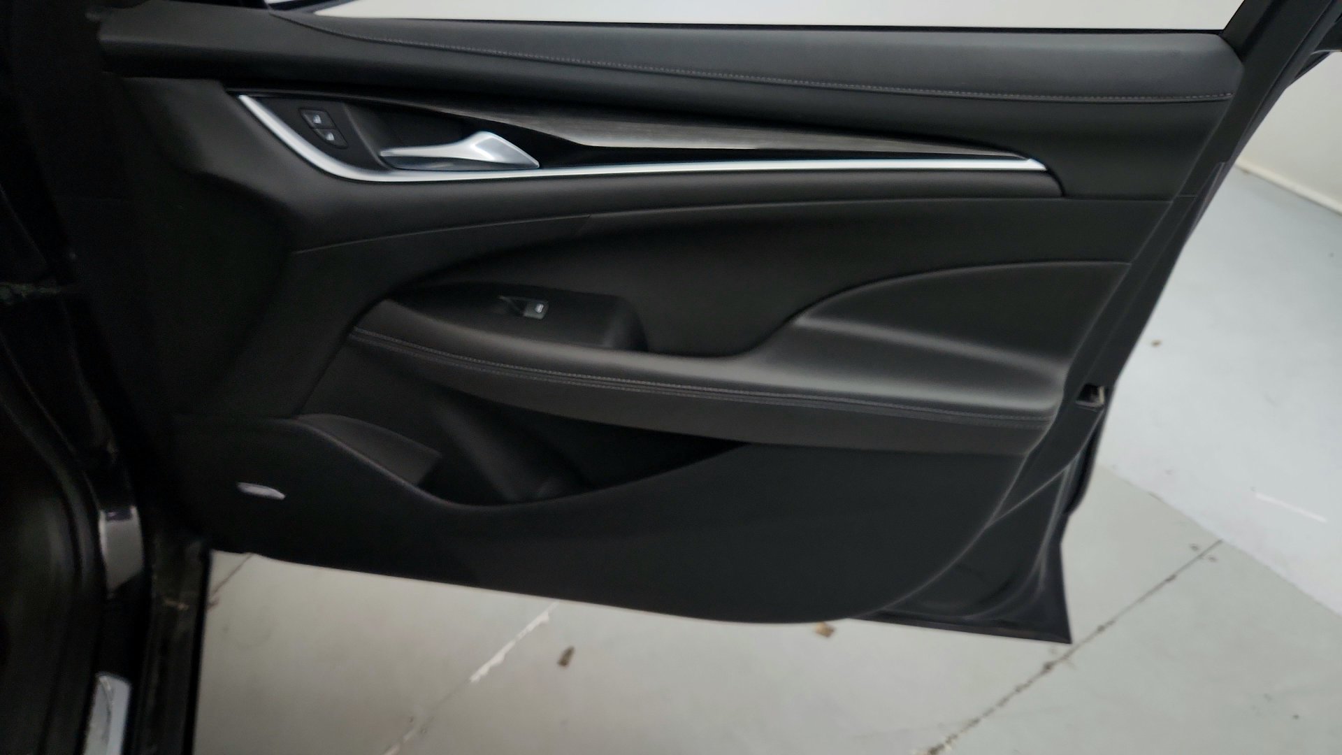 Used 2019 Buick LaCrosse Essence w/ Sun and Shade Package FWD image 19